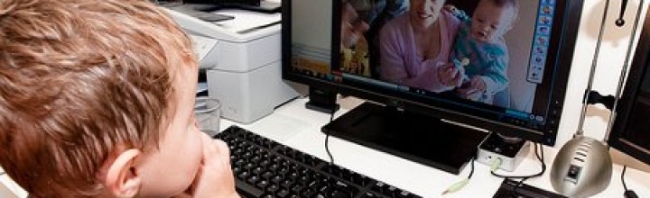 Obama, FBI Silence Critics, Plan Warrantless VoIP Wiretaps, ISP Fines