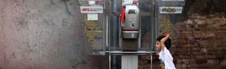 UPDATE 1-Telecom Italia fined for market abuse of fixed-line network