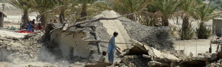 Toll in Quake in Pakistan Rises Past 300